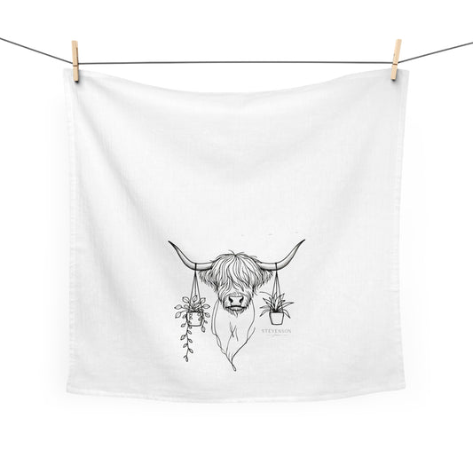 Farmhouse Chic Tea Towel with Highland Cow Design, Rustic Kitchen Decor, Gift for Farmhouse Lovers, Home and Garden